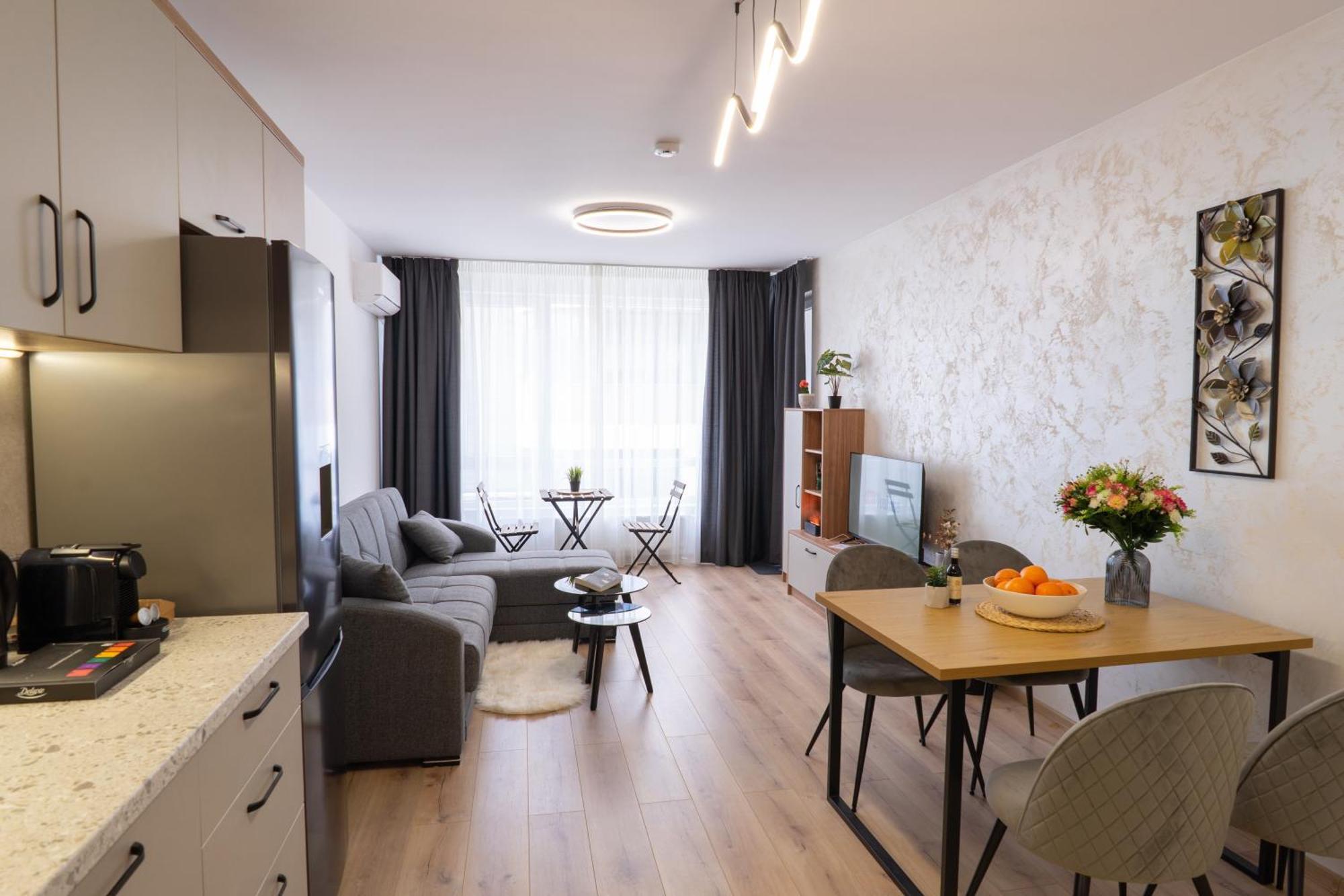 New Modern & Cozy Apartment With Free Parking 바르나 외부 사진