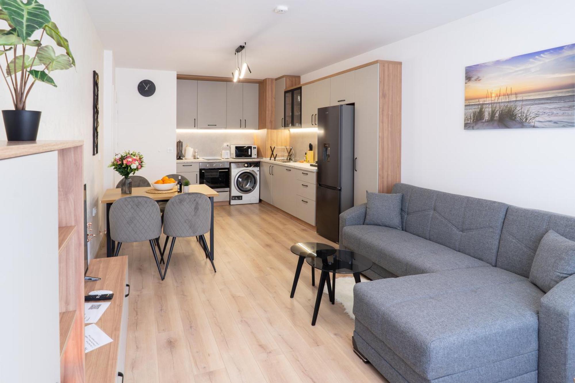 New Modern & Cozy Apartment With Free Parking 바르나 외부 사진